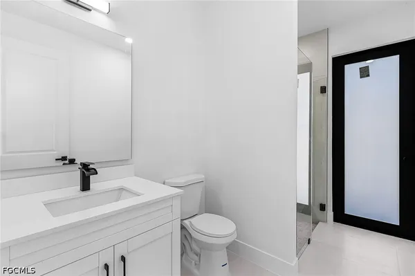 $3,320 | 417 Southwest 23rd Terrace, Cape Coral, FL 33991