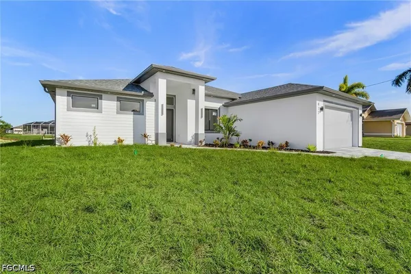 $3,320 | 417 Southwest 23rd Terrace, Cape Coral, FL 33991