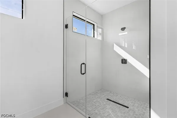 $3,320 | 417 Southwest 23rd Terrace, Cape Coral, FL 33991