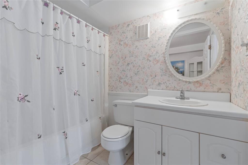 325 Ridge Point Circle, Unit 21 Bridgeville, PA 15017 - Photo 14 of 24 Gallery Image 14