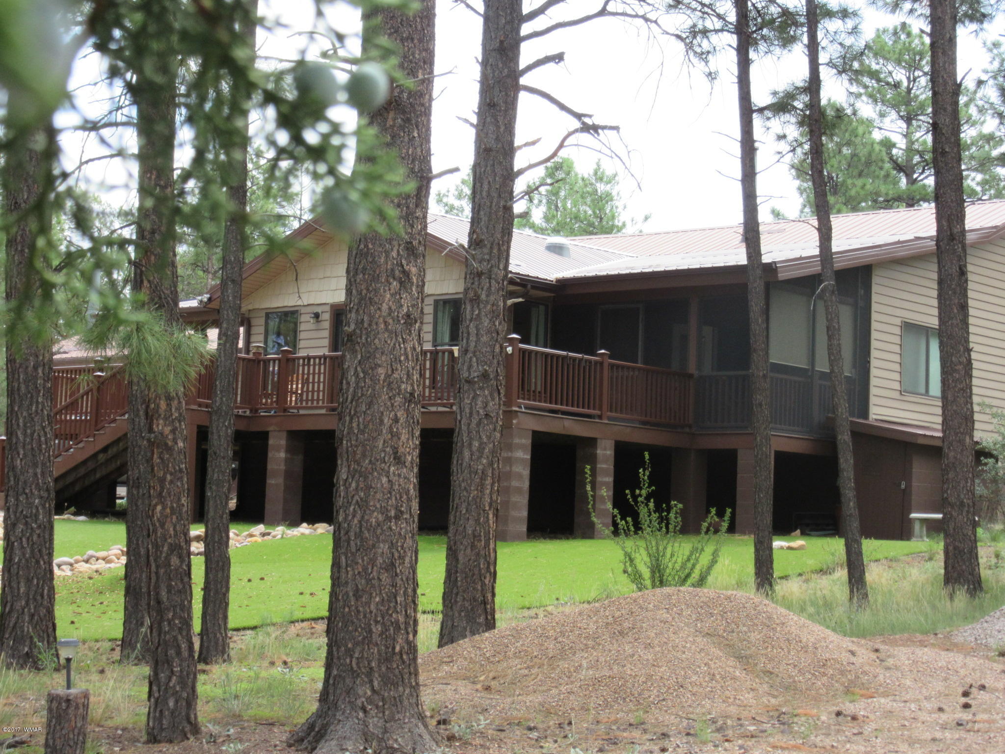 1521 Cardinal Lane Show Low, AZ 85901 - Photo 2 of 64
