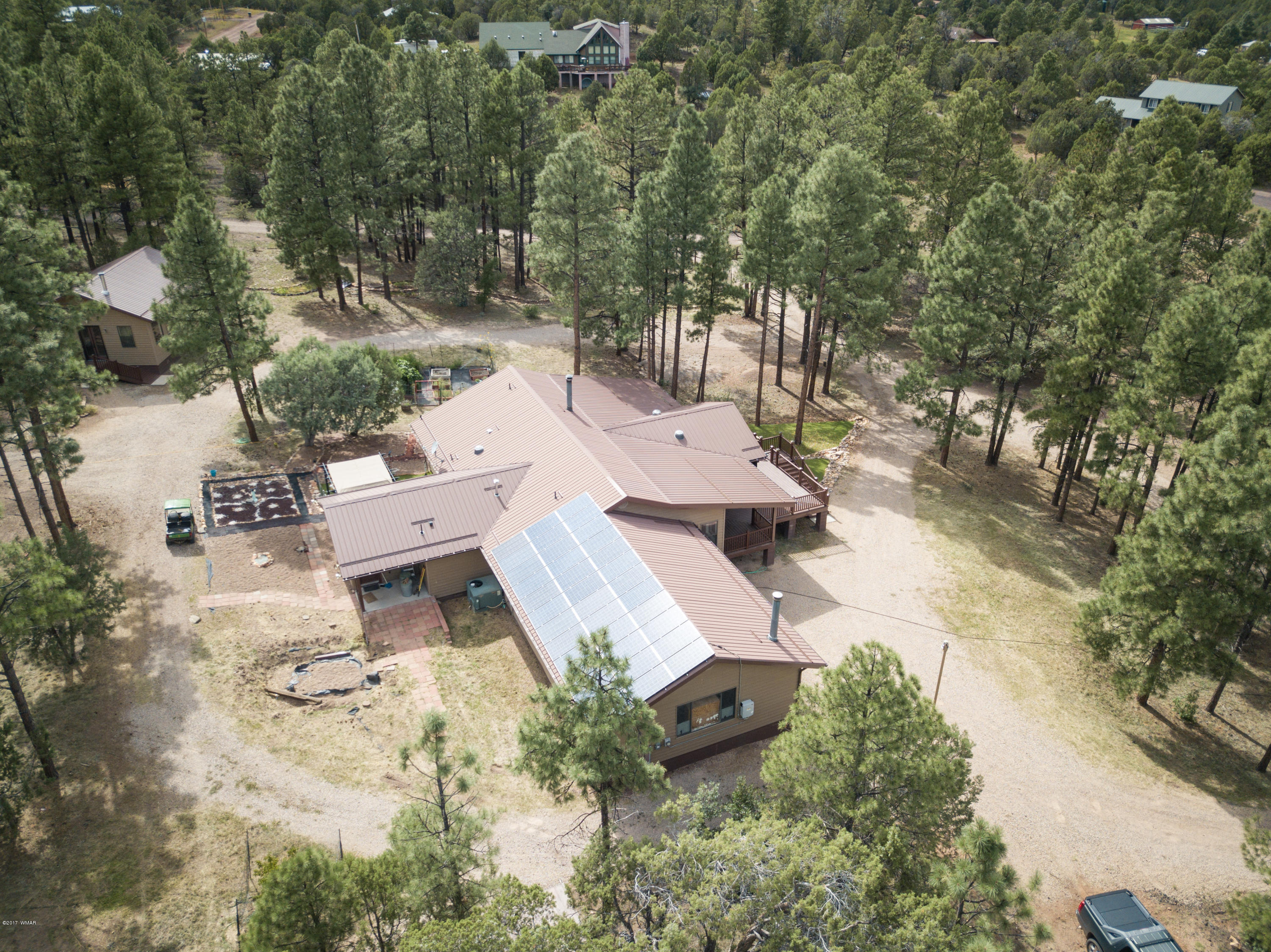 1521 Cardinal Lane Show Low, AZ 85901 - Photo 30 of 64
