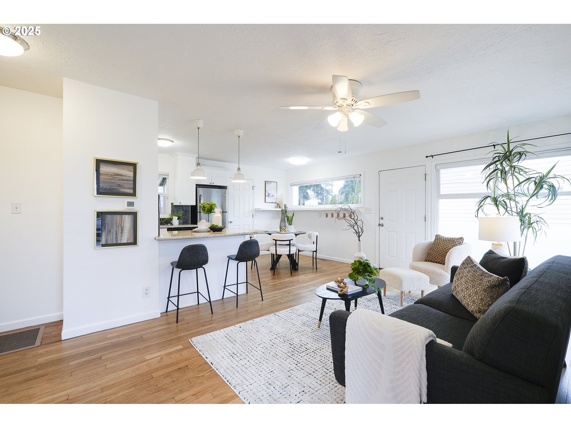 4539 Southeast 97th Avenue Portland, OR 97266 - Photo 3 of 13