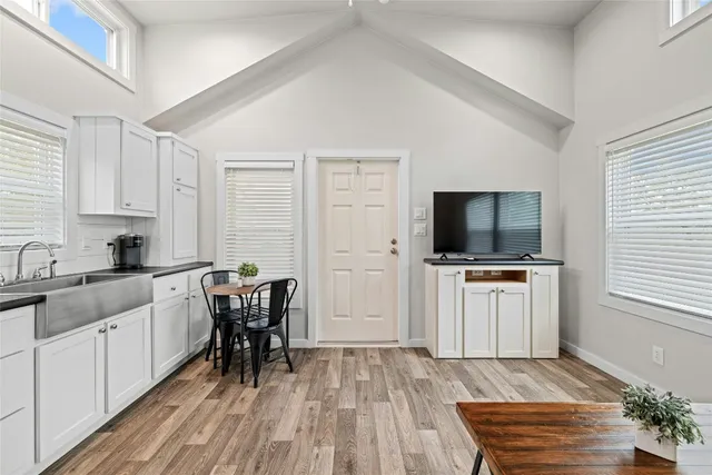 $1,650 | 257 County Road 278, Unit D, Liberty Hill, TX 78642