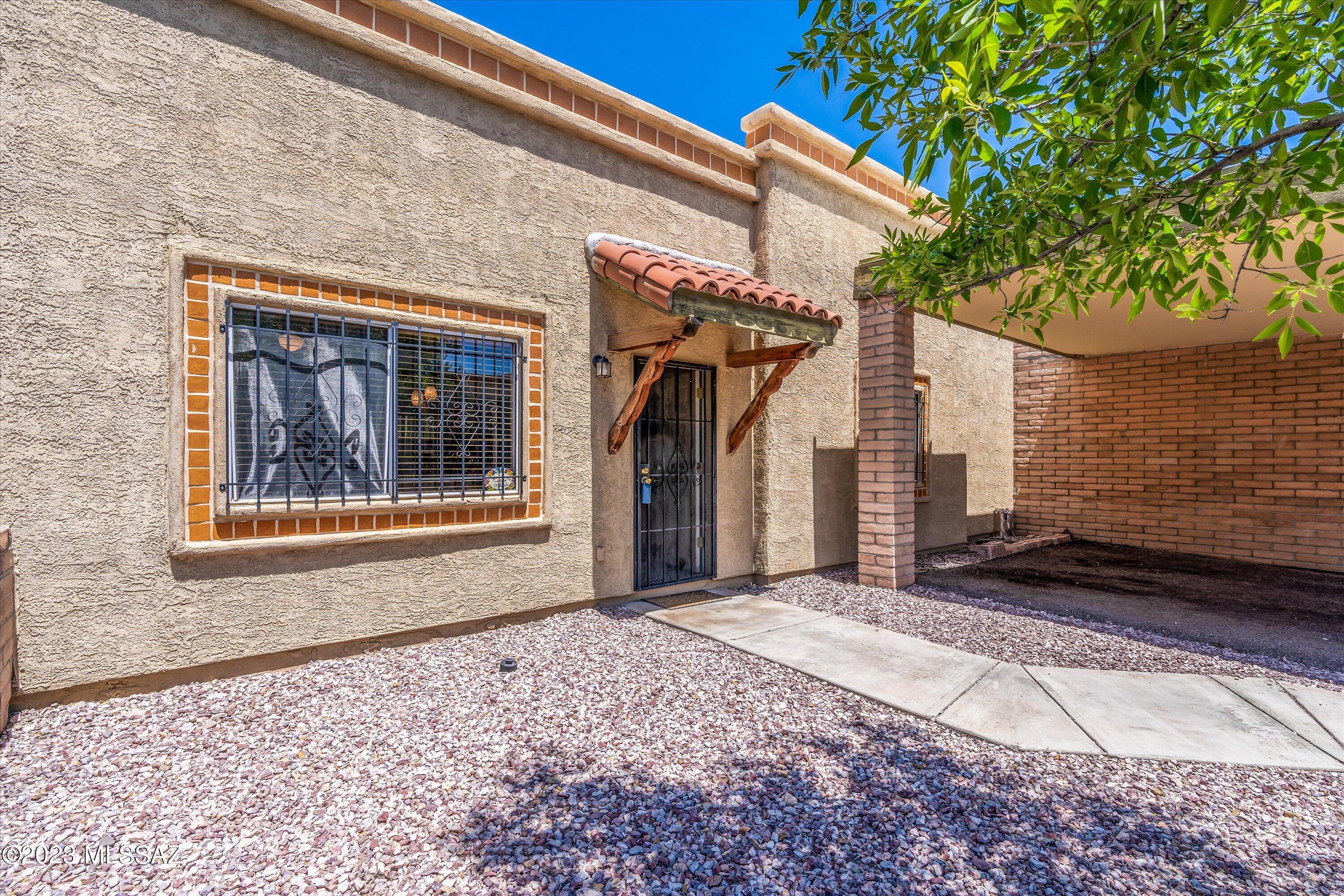 3534 South Mission Road, Unit 1 Tucson, AZ 85713 - Photo 2 of 40