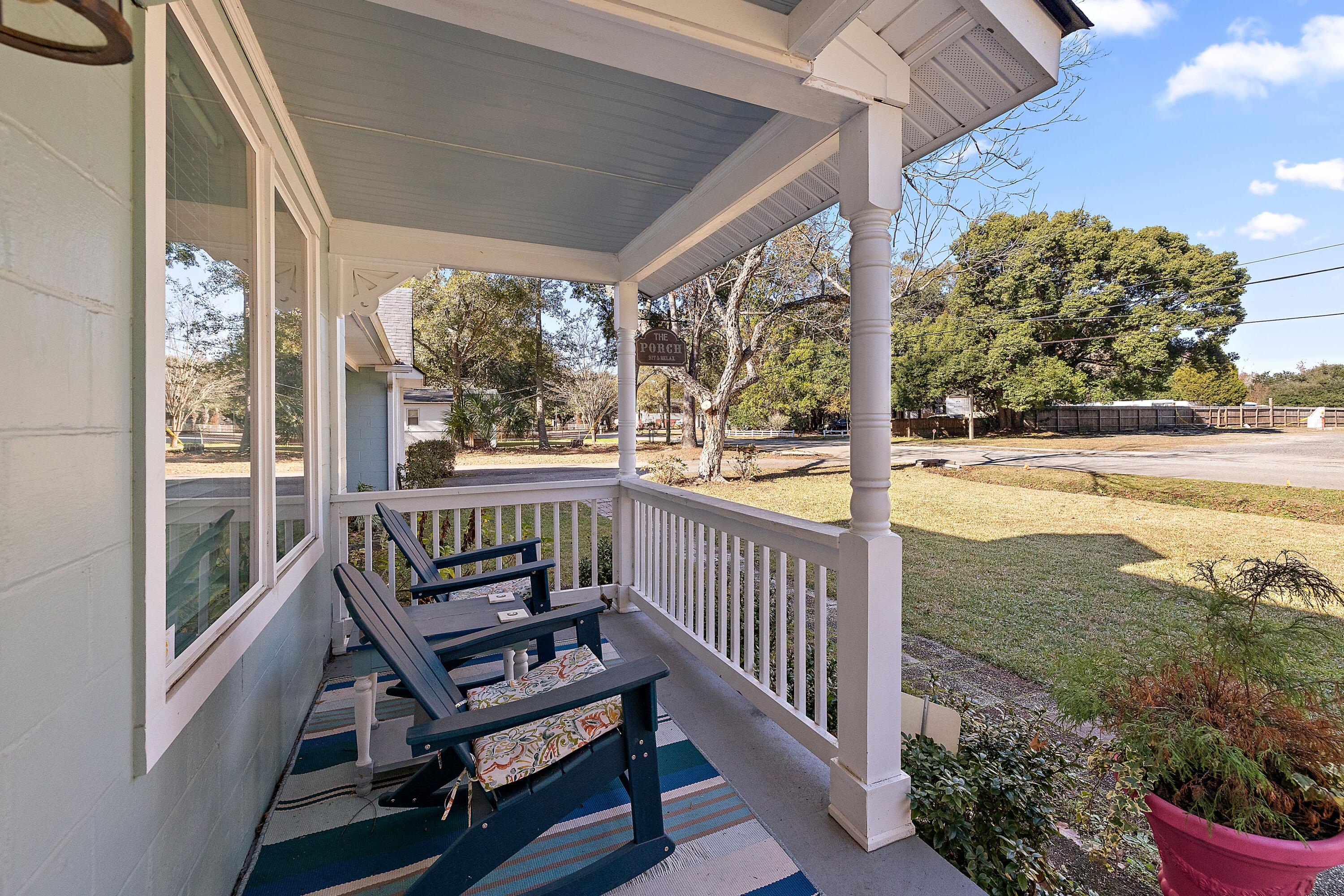 1109 Berkeley Street Hanahan, SC 29410 - Photo 2 of 27 BN0A0202