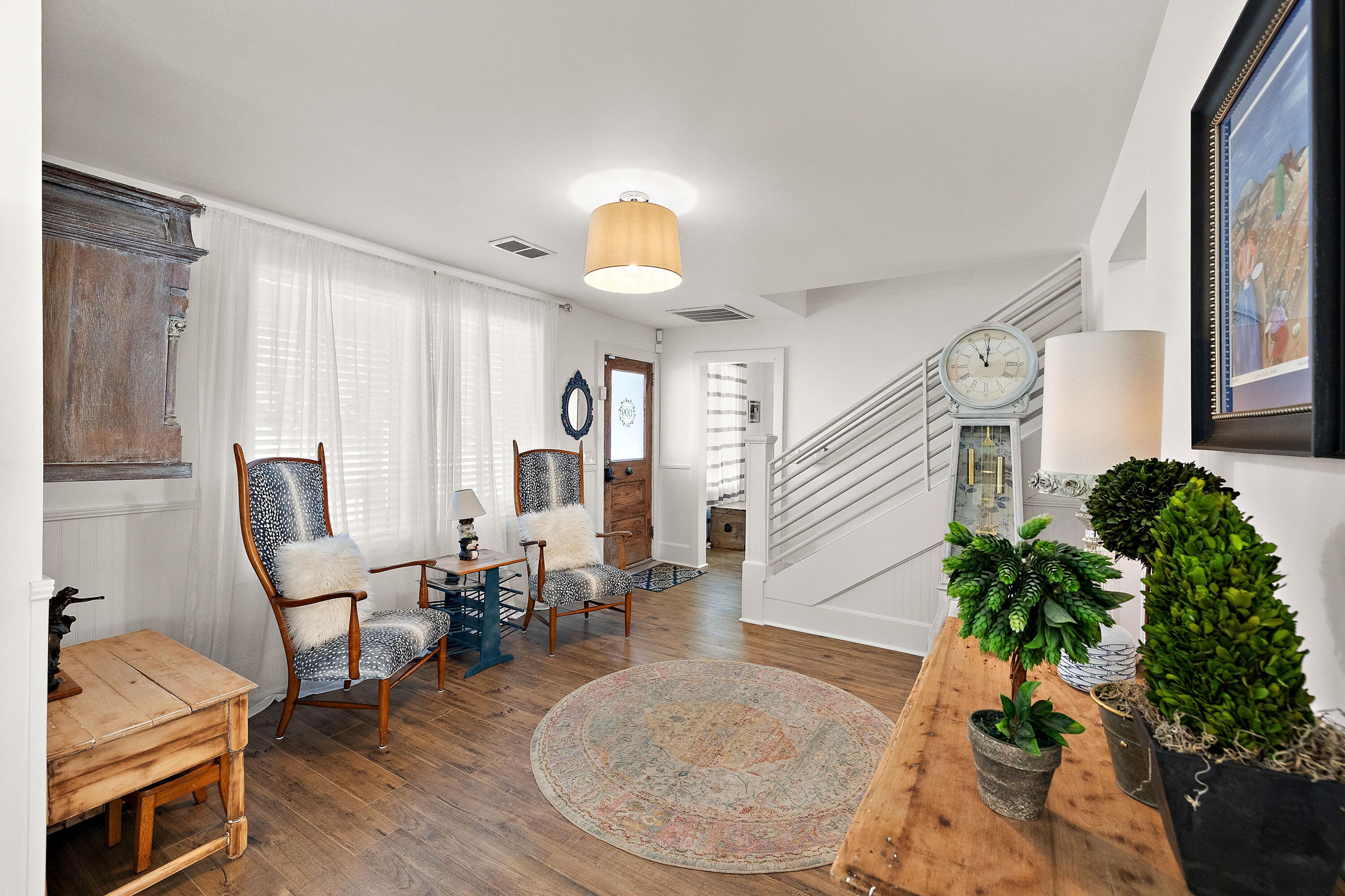 1109 Berkeley Street Hanahan, SC 29410 - Photo 4 of 27 BN0A0208