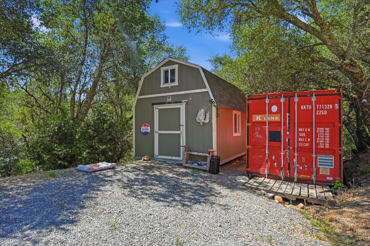 17468 Scopar Road Grass Valley, CA 95949 - Photo 11 of 45
