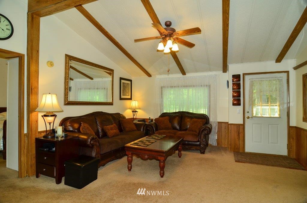4802 Meridian Road Southeast Olympia, WA 98513 - Photo 10 of 24 Gallery Image 10