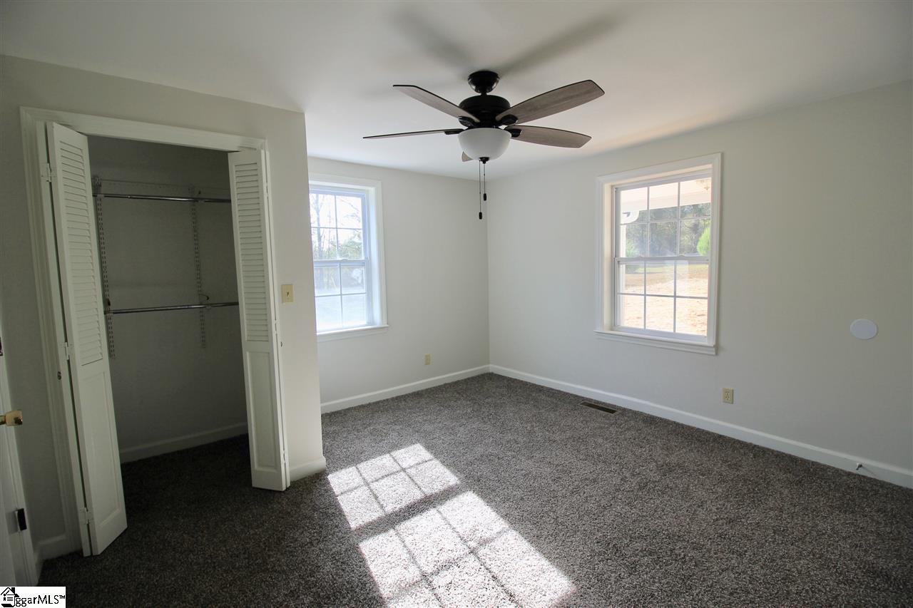 1009 Circle Road Easley, SC 29642 - Photo 12 of 36 Gallery Image 12