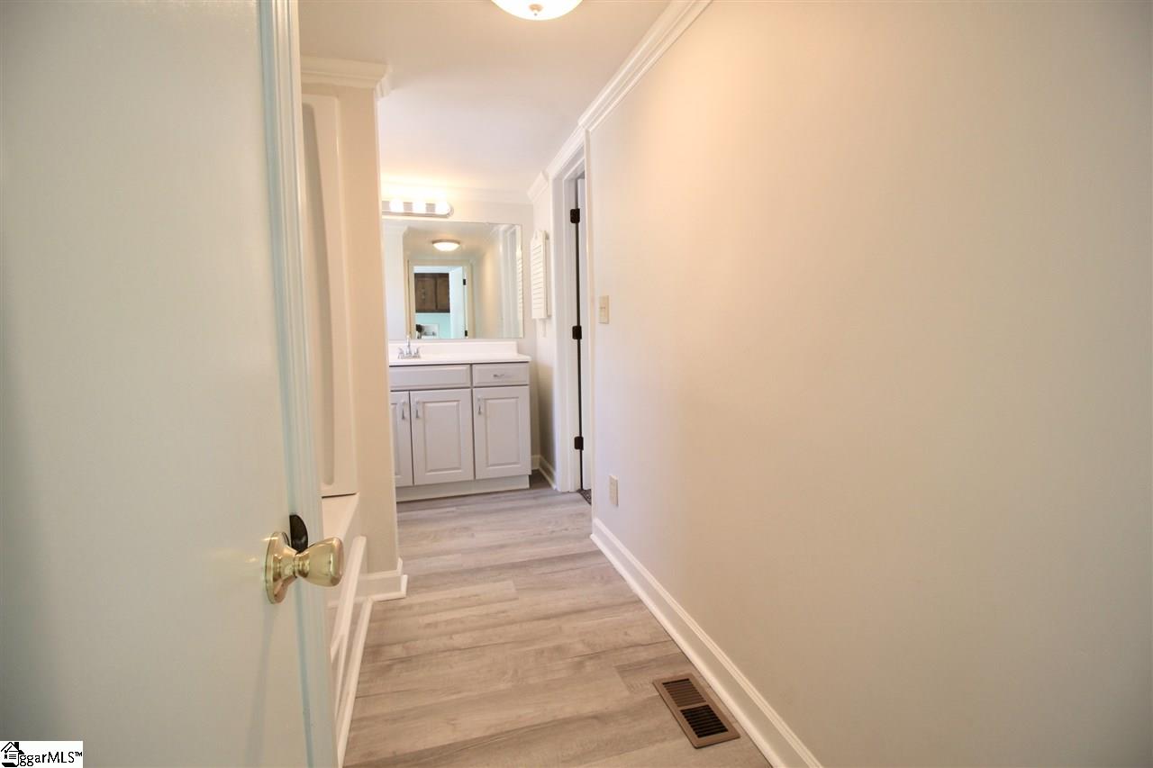 1009 Circle Road Easley, SC 29642 - Photo 16 of 36 Gallery Image 16