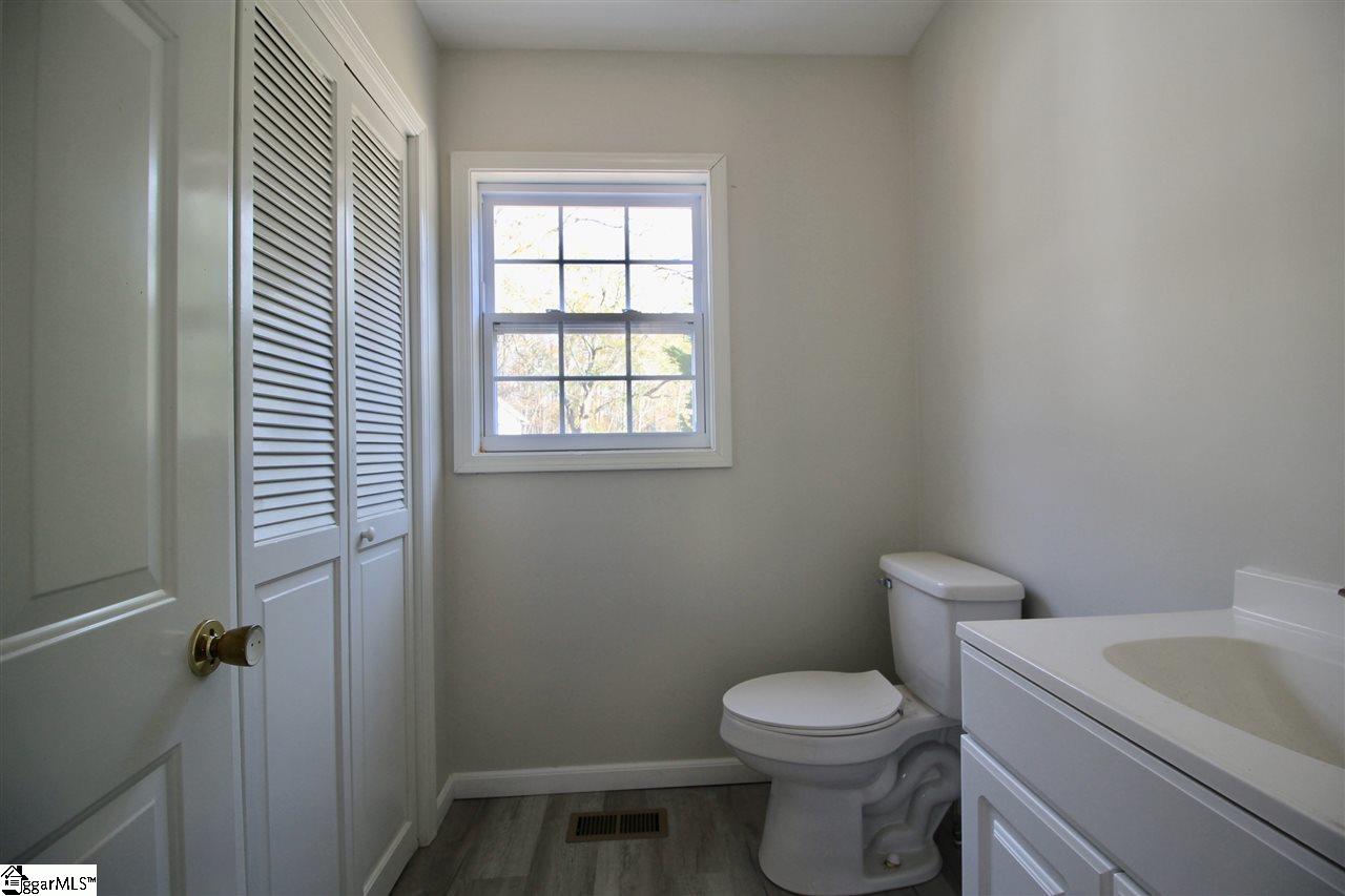 1009 Circle Road Easley, SC 29642 - Photo 25 of 36 Gallery Image 25