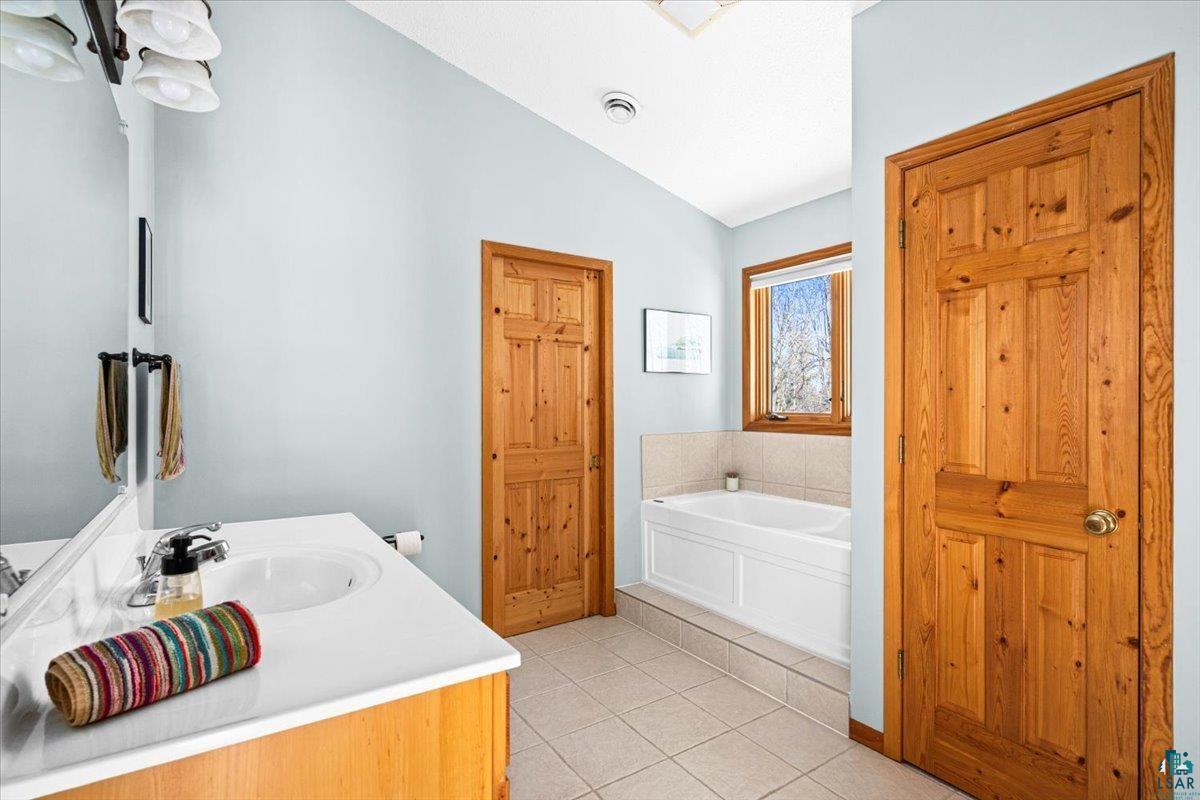 6944 Bear Island Road Duluth, MN 55803 - Photo 26 of 57