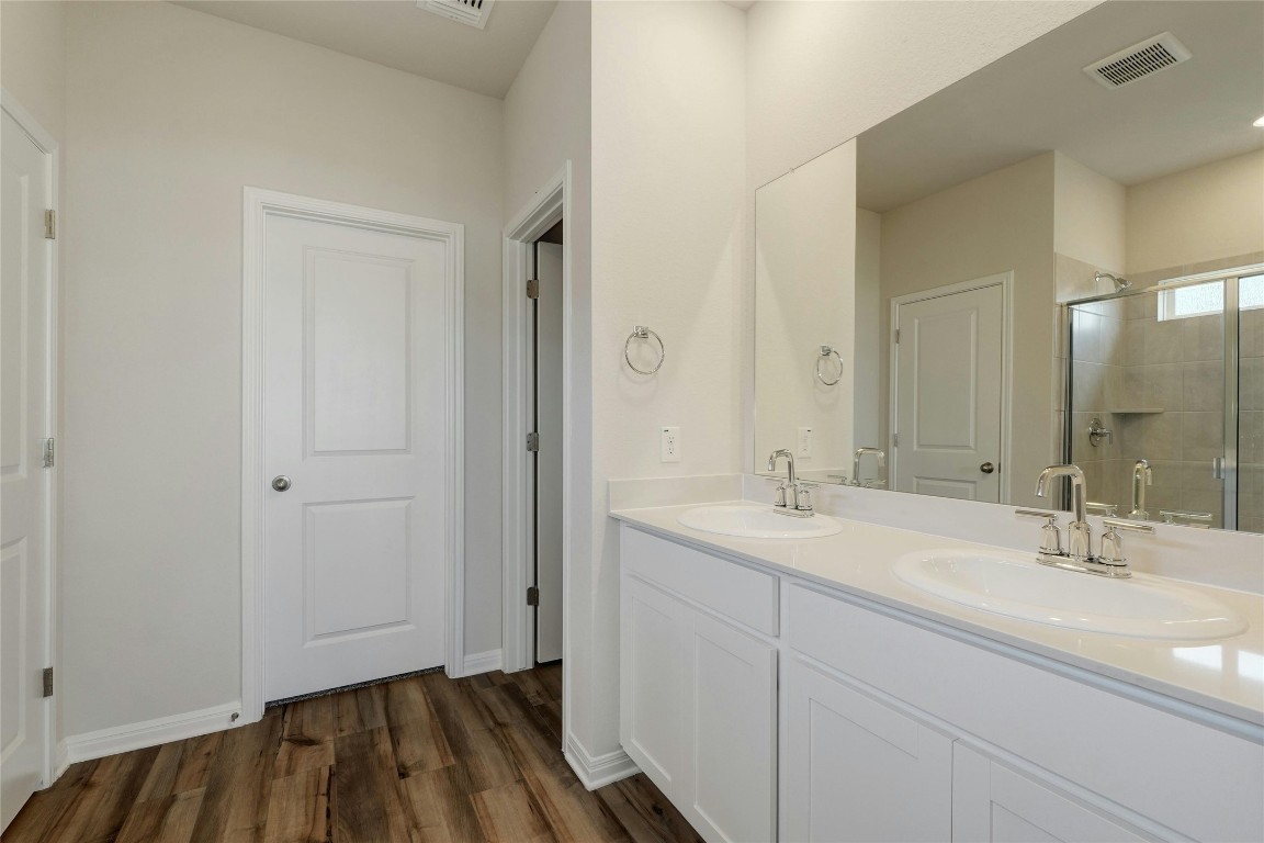 143 Short Toed Swoop Cedar Creek, TX 78612 - Photo 17 of 31