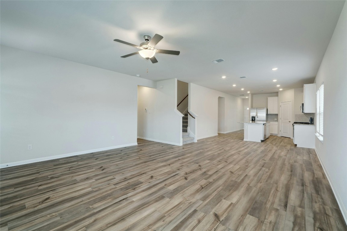 143 Short Toed Swoop Cedar Creek, TX 78612 - Photo 9 of 31