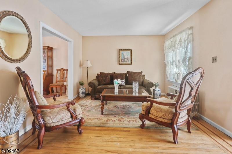 47 Elycroft Parkway Rutherford, NJ 07070 - Photo 18 of 20