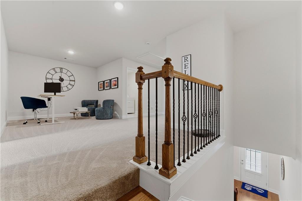 7031 Cedar Glen Road Atlanta, GA 30360 - Photo 15 of 27 Gallery Image 15