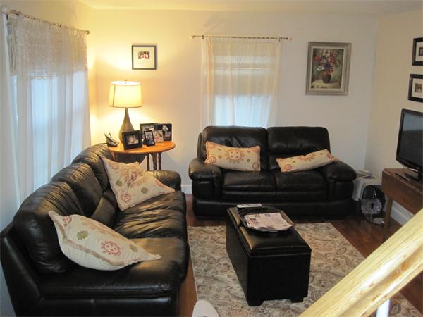 5 Ridgewood Road Worcester, MA 01606 - Photo 3 of 19 Gallery Image 3
