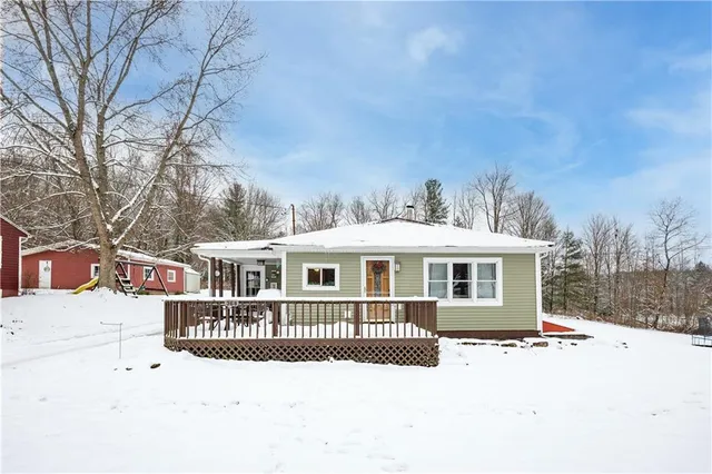 $179,000 | 368 Fairview Road, Fredonia, PA 16124