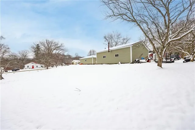 $179,000 | 368 Fairview Road, Fredonia, PA 16124