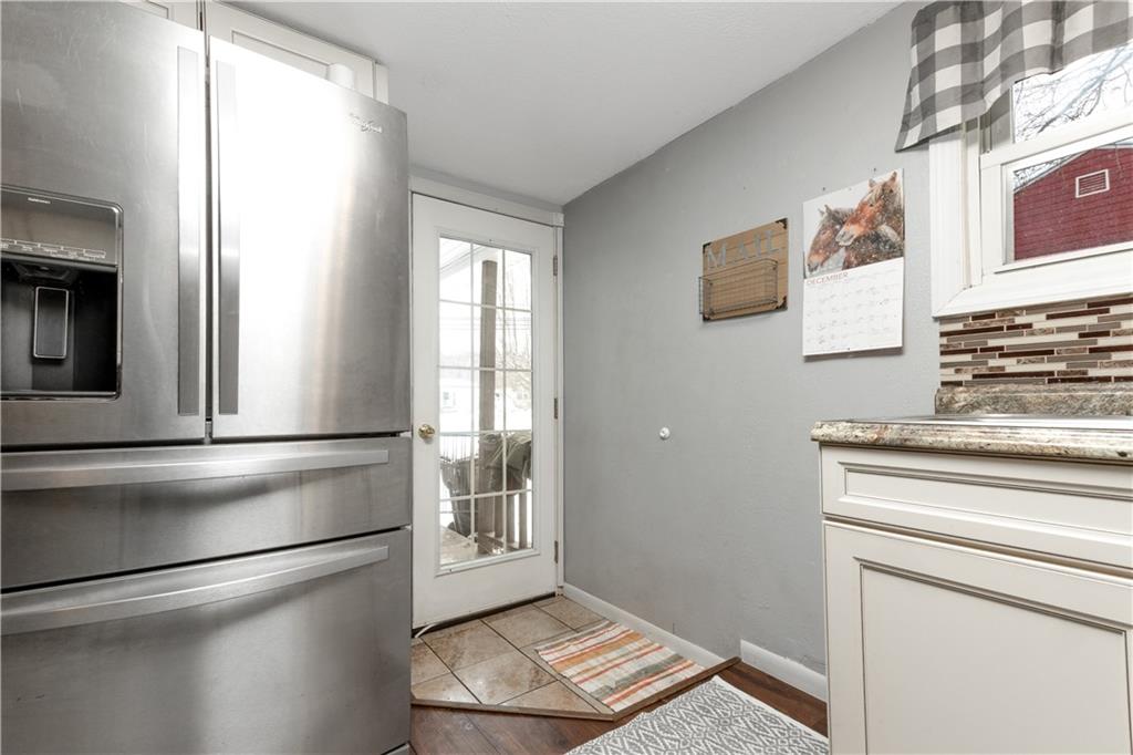 368 Fairview Road Fredonia, PA 16124 - Photo 8 of 44 Gallery Image 8