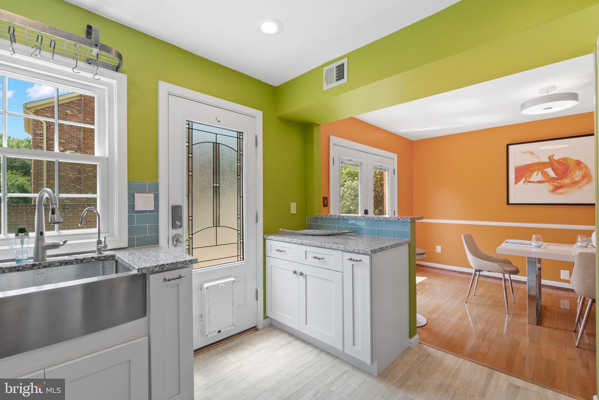 8353 Forrester Boulevard Springfield, VA 22152 - Photo 5 of 36 Gallery Image 5