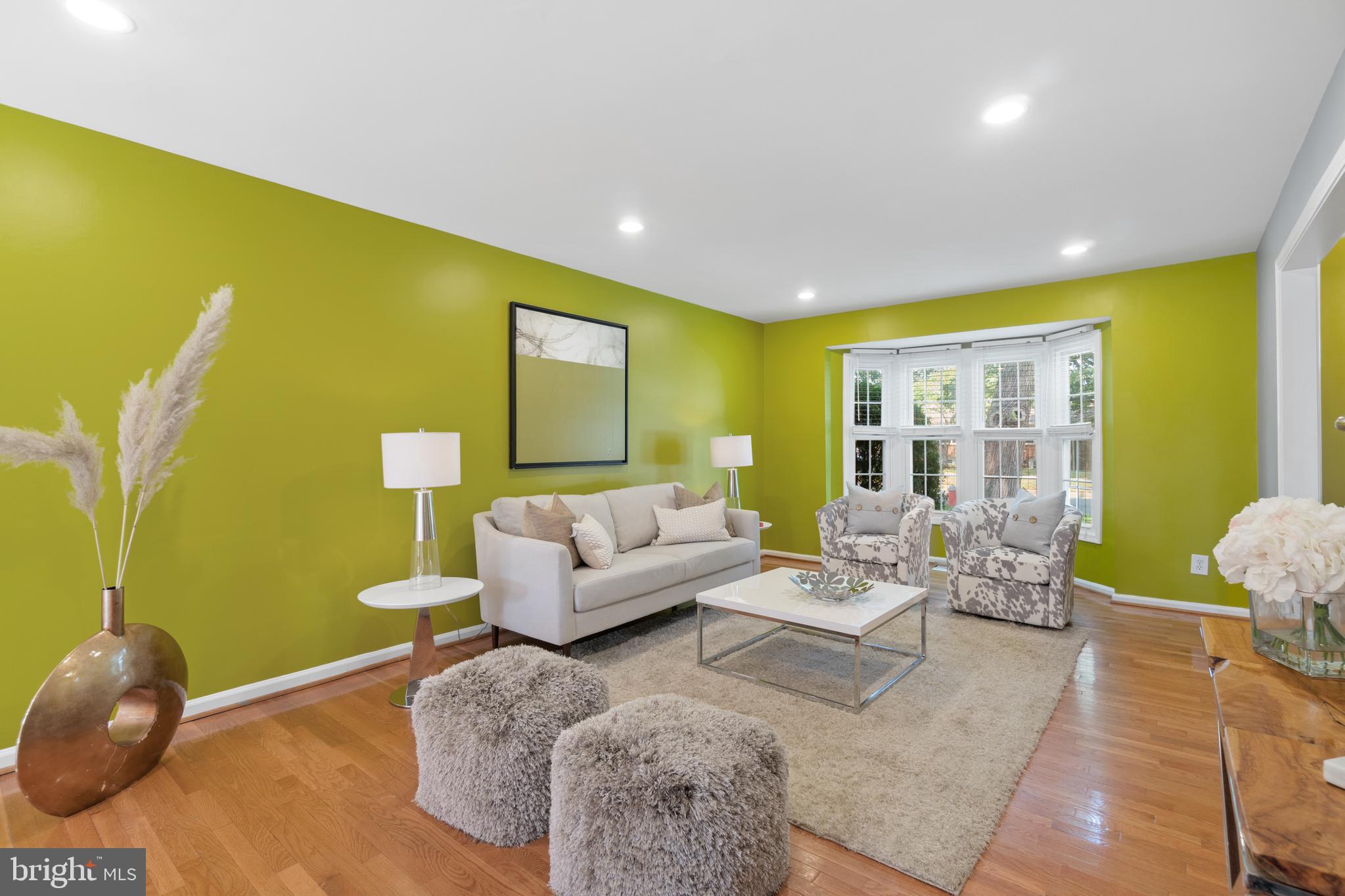 8353 Forrester Boulevard Springfield, VA 22152 - Photo 10 of 36 Gallery Image 10