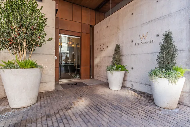 $2,099,000 | 210 Lavaca Street, Unit 2903, Austin, TX 78701