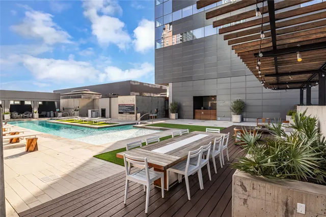 $2,099,000 | 210 Lavaca Street, Unit 2903, Austin, TX 78701