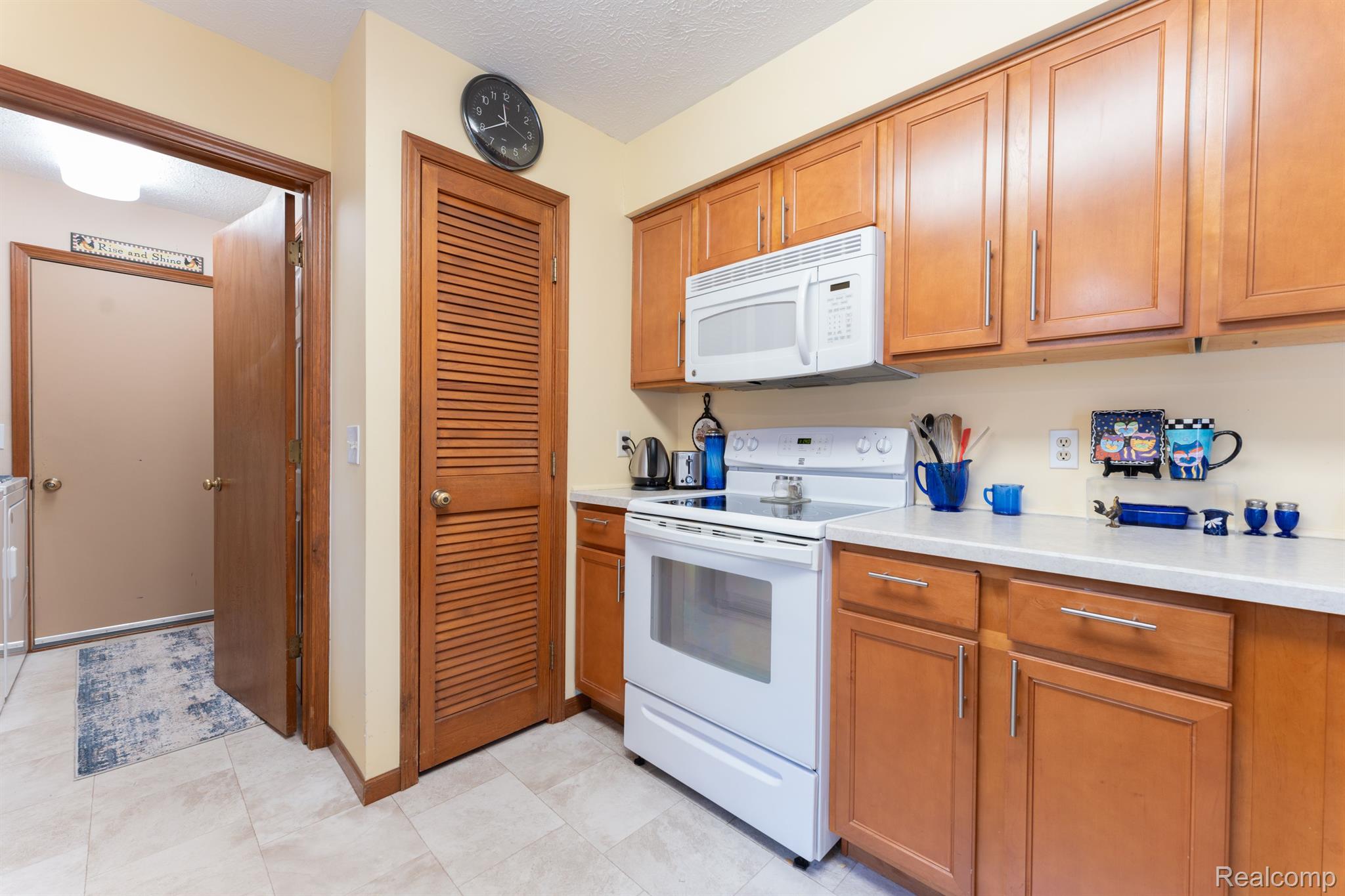 6025 North Owosso Road Fowlerville, MI 48836 - Photo 12 of 43 Gallery Image 12