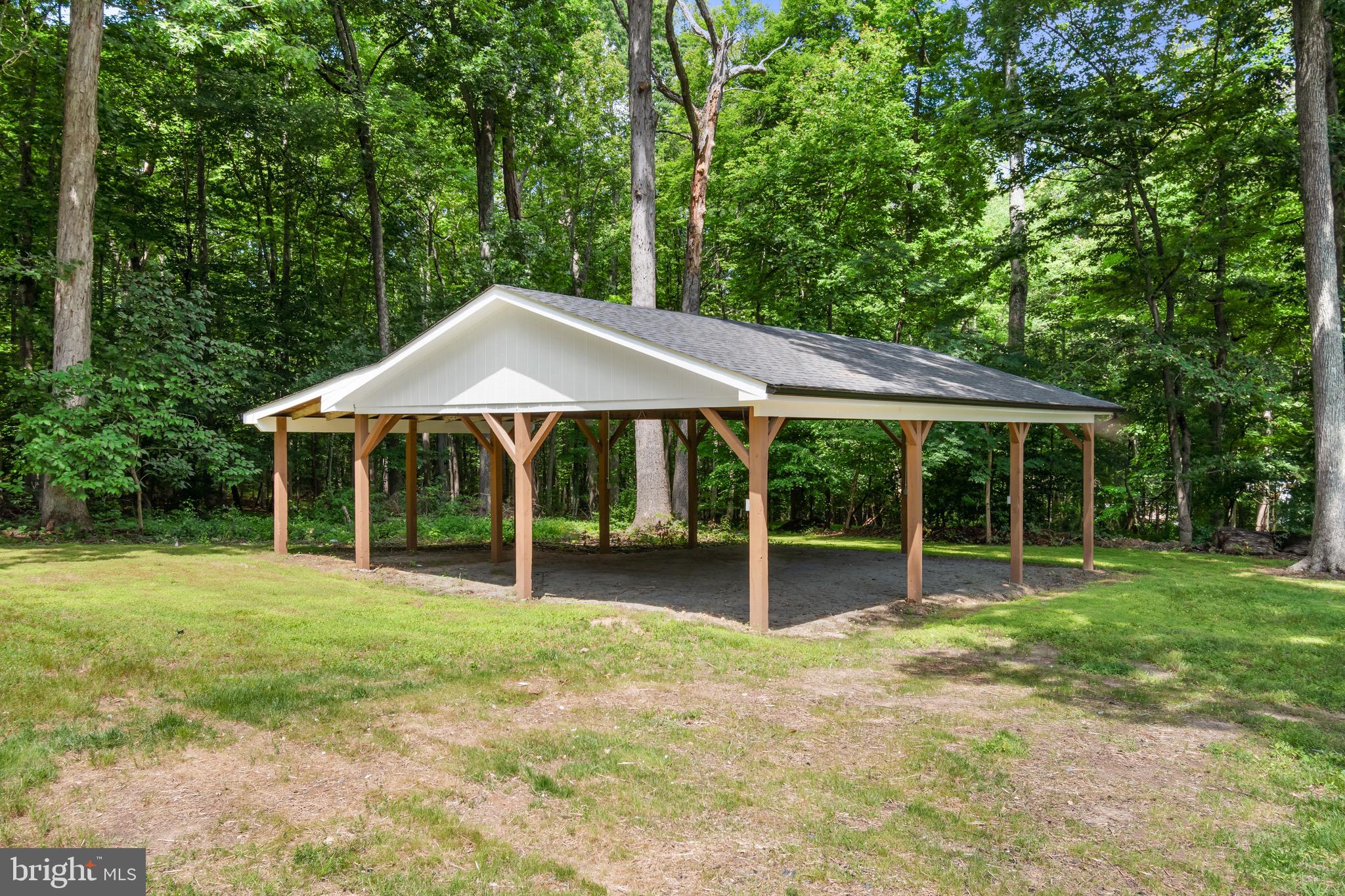 12365 Henderson Road Clifton, VA 20124 - Photo 7 of 21