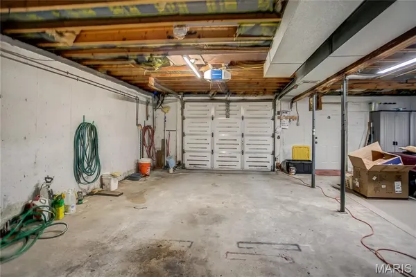 $345,000 | 14041 North Springfield Street, Grafton, IL 62037