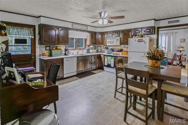 $345,000 | 14041 North Springfield Street, Grafton, IL 62037