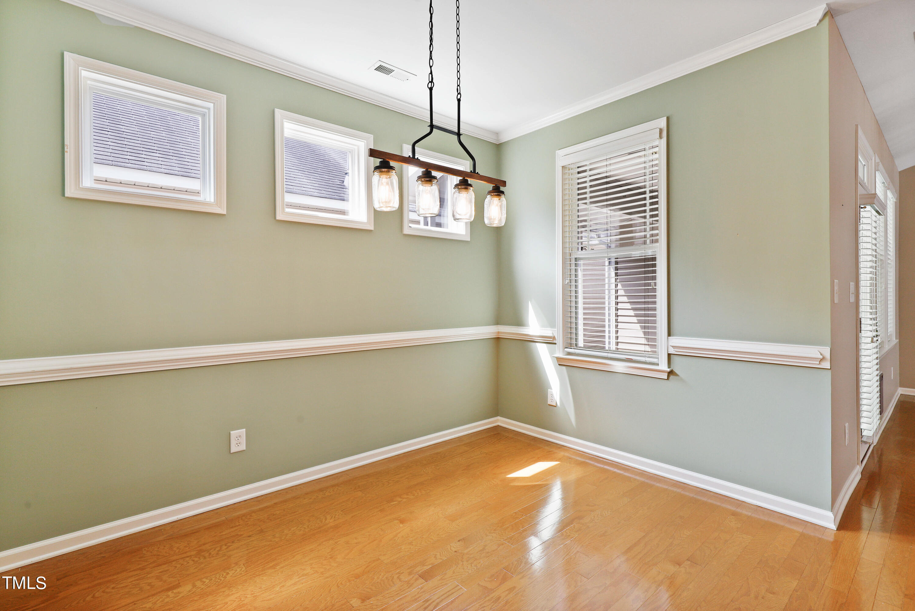 187 Denby Circle Clayton, NC 27527 - Photo 2 of 24 7