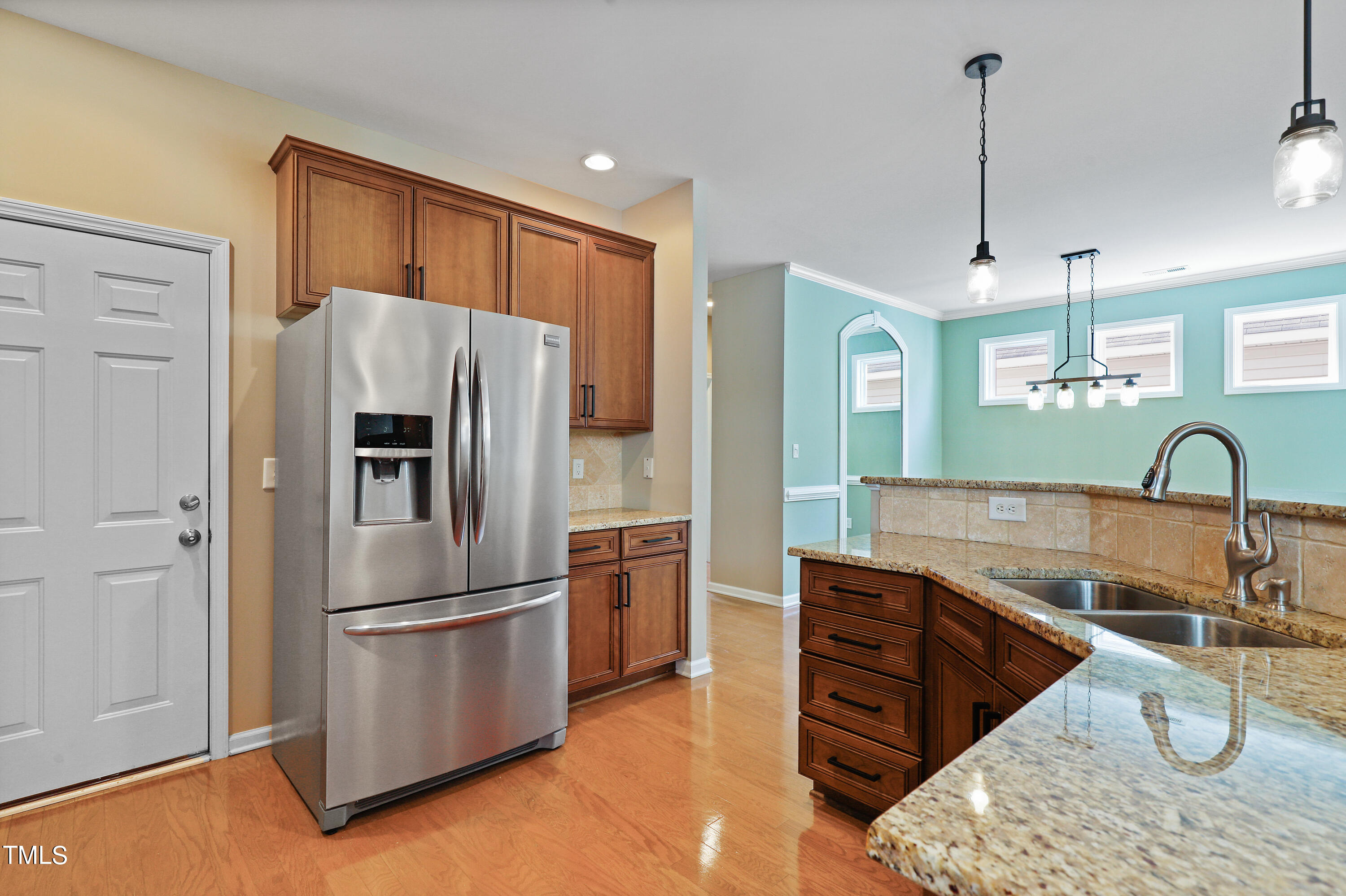 187 Denby Circle Clayton, NC 27527 - Photo 6 of 24 11