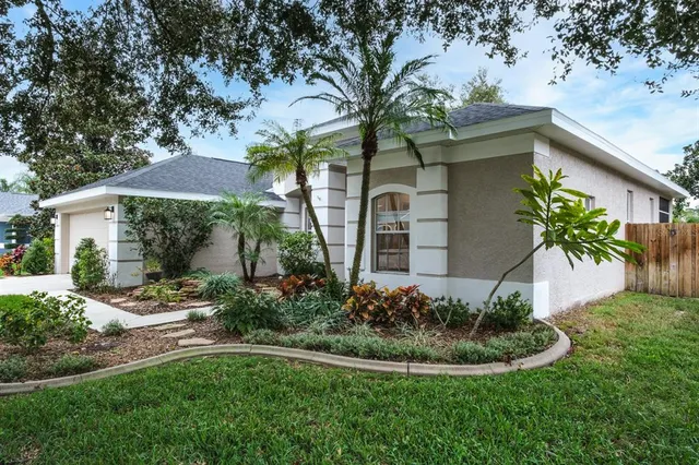 $599,900 | 527 Bridle Path Way, Tarpon Springs, FL 34688