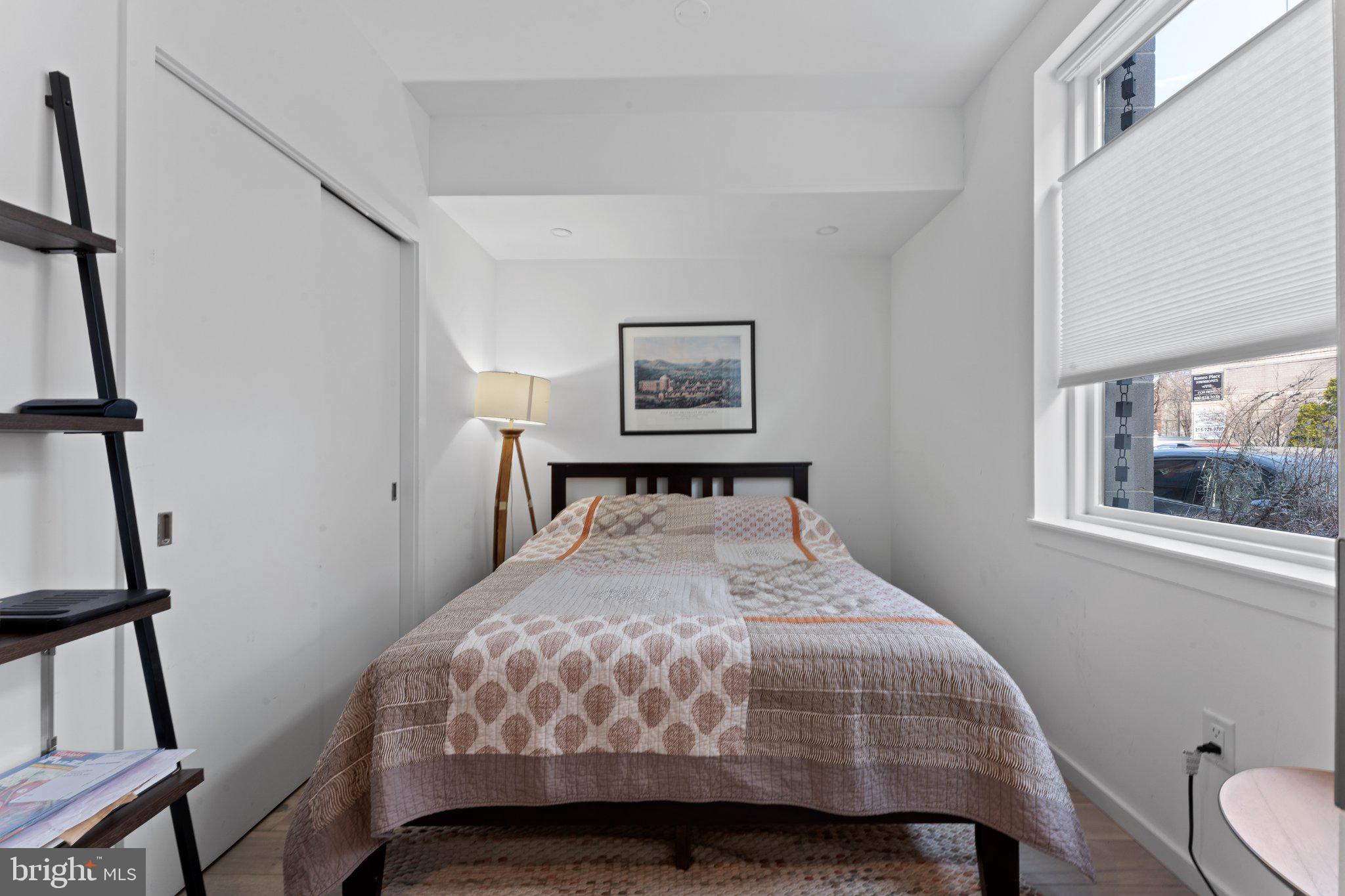312 Poplar Street Philadelphia, PA 19123 - Photo 8 of 30