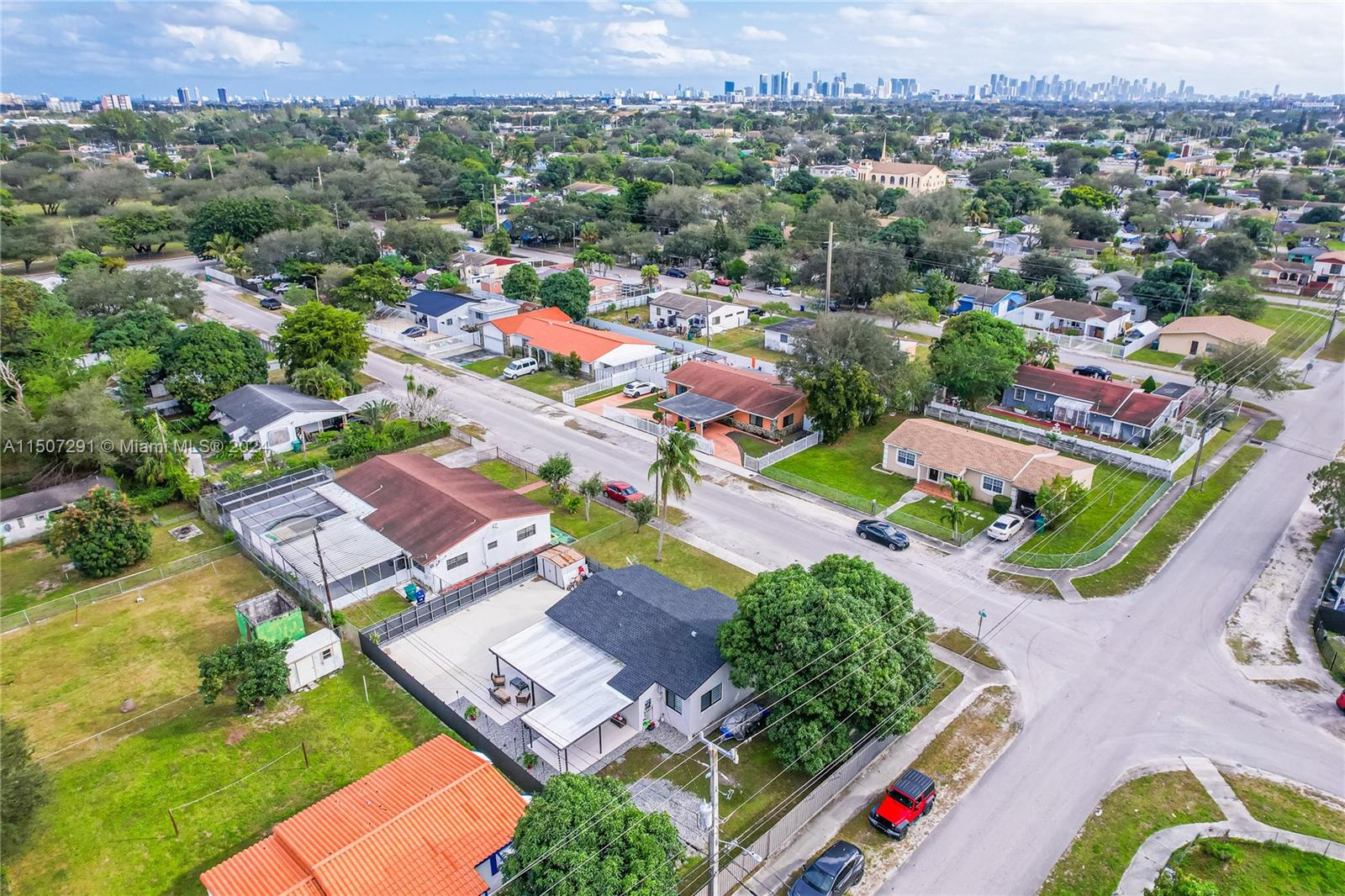 West Little River Miami, FL 33147 - Photo 29 of 29 an aerial view of residential houses with outdoor space
