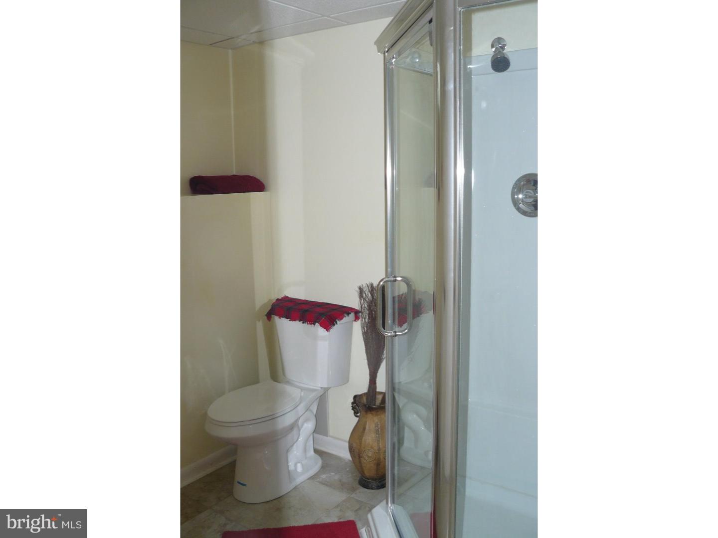 407 Stokes Road Shamong, NJ 08088 - Photo 11 of 20 Bathroom