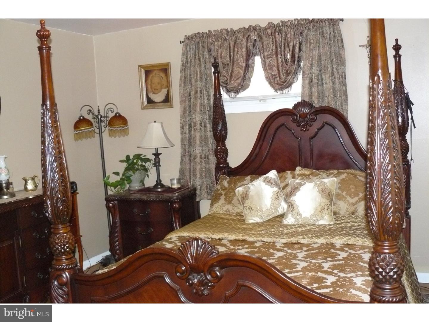 407 Stokes Road Shamong, NJ 08088 - Photo 7 of 20 Master Bedroom