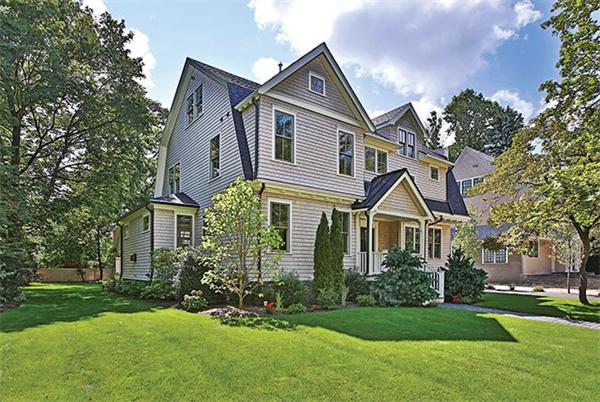 16 Garden Road Newton, MA 02458 - Photo 1 of 11 Gallery Image 1