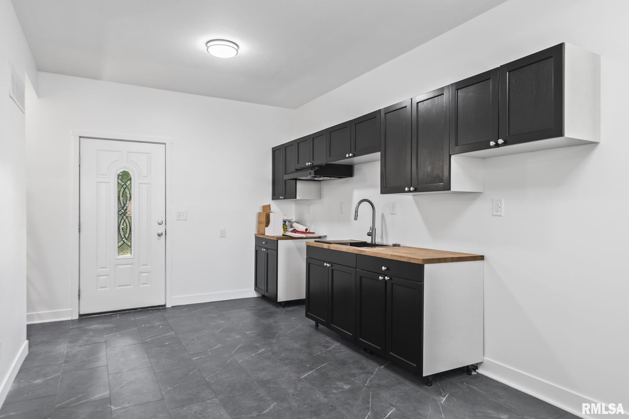 524 West Carpenter Street Springfield, IL 62702 - Photo 11 of 30