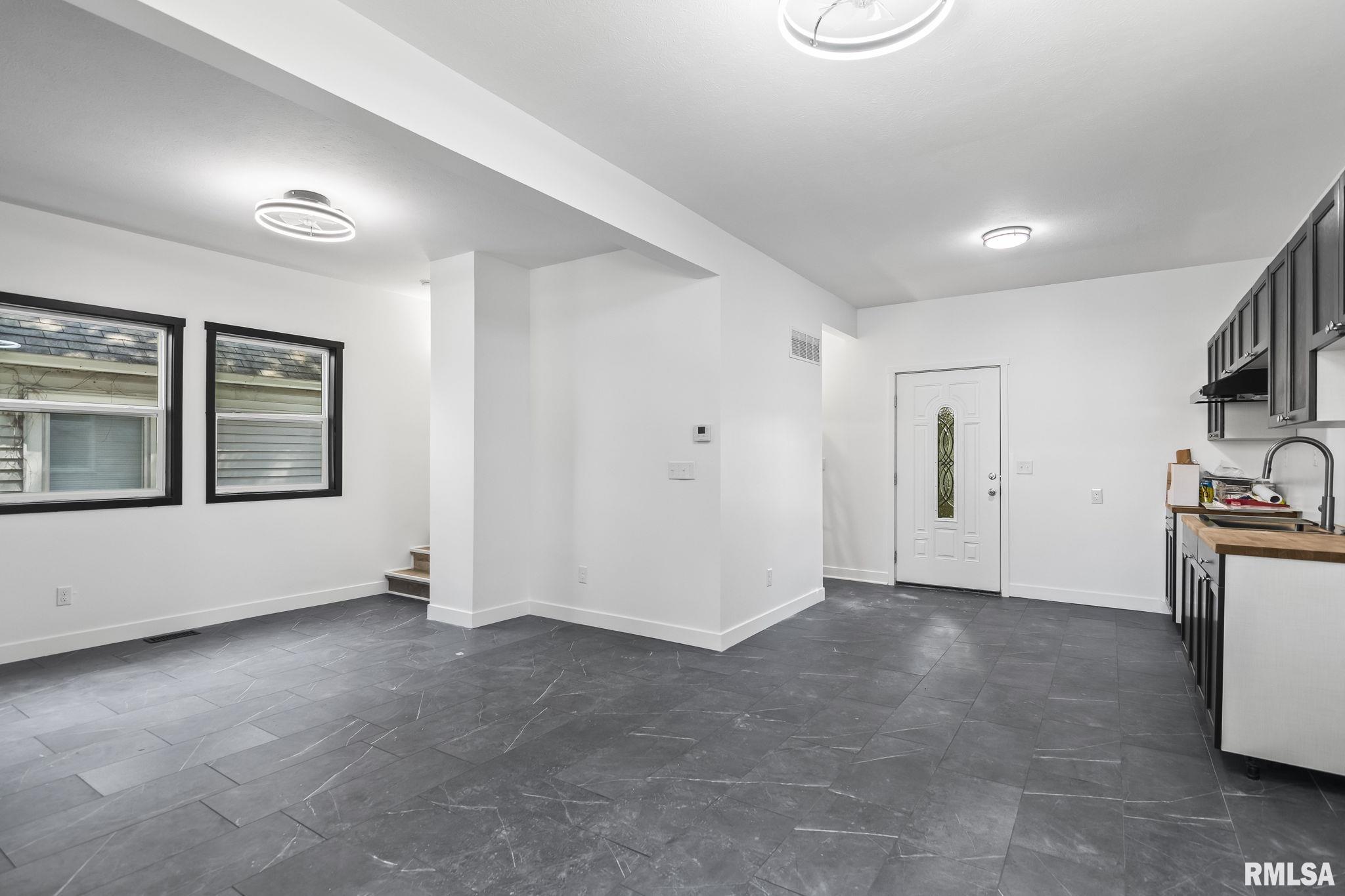 524 West Carpenter Street Springfield, IL 62702 - Photo 12 of 30