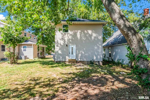 $119,000 | 524 West Carpenter Street, Springfield, IL 62702