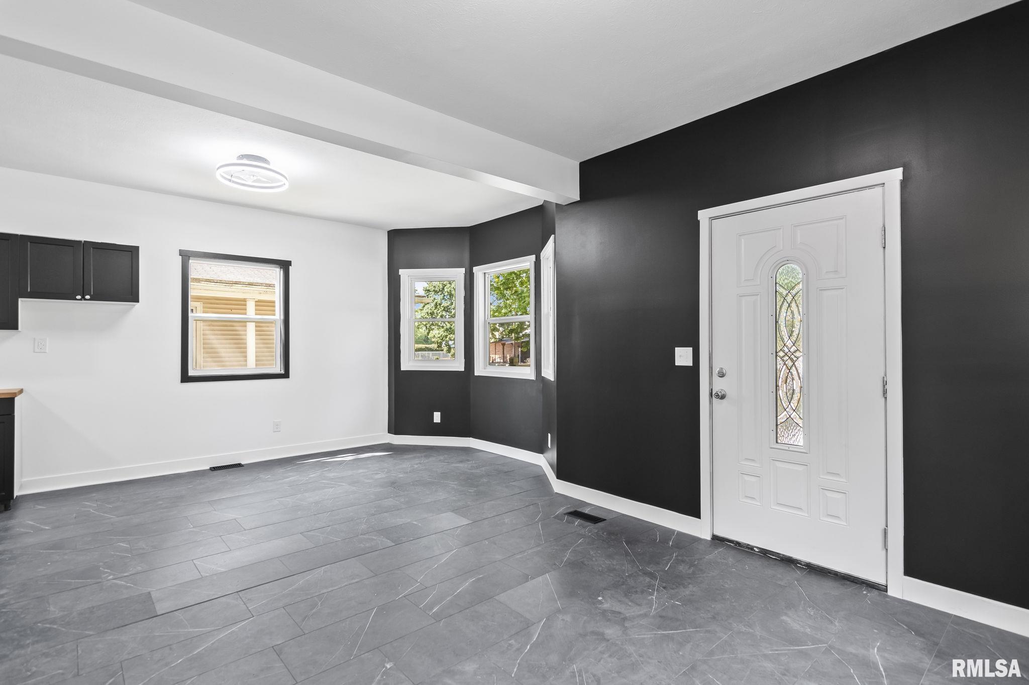 524 West Carpenter Street Springfield, IL 62702 - Photo 5 of 30