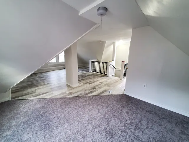 $1,850 | 402 Huntington Street, New Haven, CT 06511