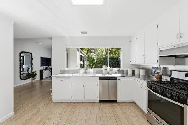 $3,295,000 | 22 Pinecrest Terrace, San Mateo, CA 94402