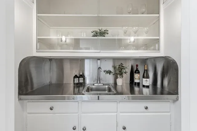 $3,295,000 | 22 Pinecrest Terrace, San Mateo, CA 94402