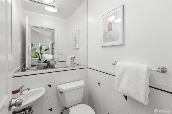 $3,050,000 | 1180 Clayton Street, San Francisco, CA 94117