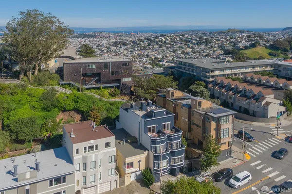 $3,050,000 | 1180 Clayton Street, San Francisco, CA 94117